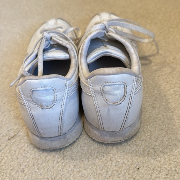 Sneakers - Picture 3 of 3